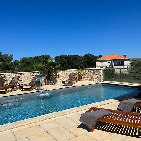 Appartamento Raj Zaton, Pool, Barbecue *