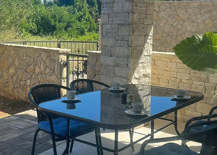 Apartment Raj